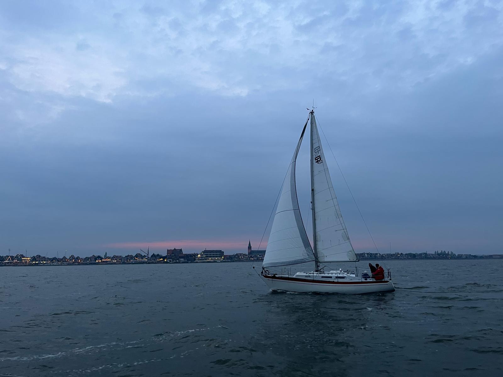 Race 1